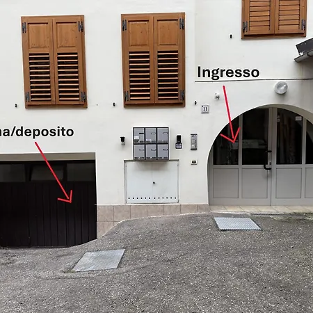 Il Raponzolo Di Roccia Apartment *